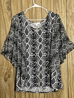 Black and White Snake-Print Blouse with Gold Accent